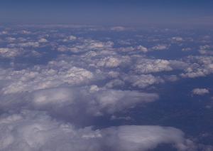 静岡県富士宮市の家族葬専門斎場「家族葬のタクセル宮原」：安心低価格の少人数葬儀を実現